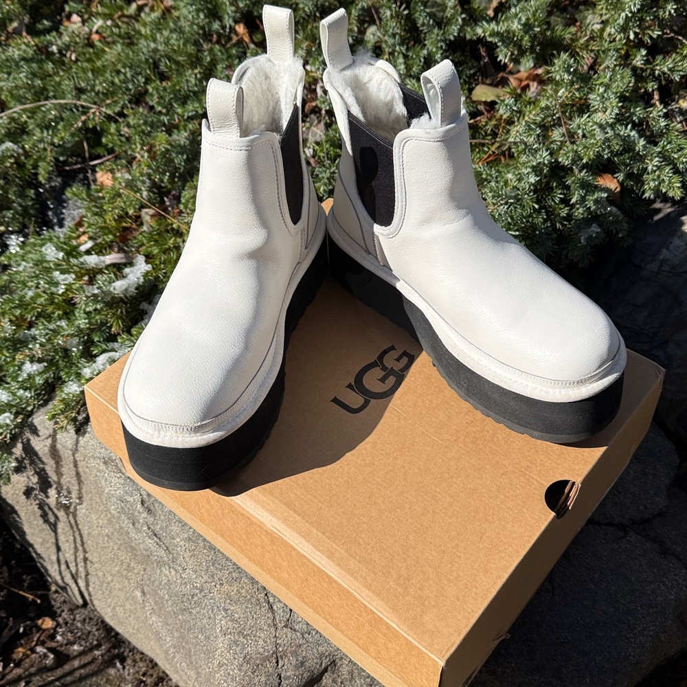 UGG NEUMEL PLATFORM WHITE CHELSEA BOOT - 9 - NIB ! 🥶❄️ - Picture 13 of 14